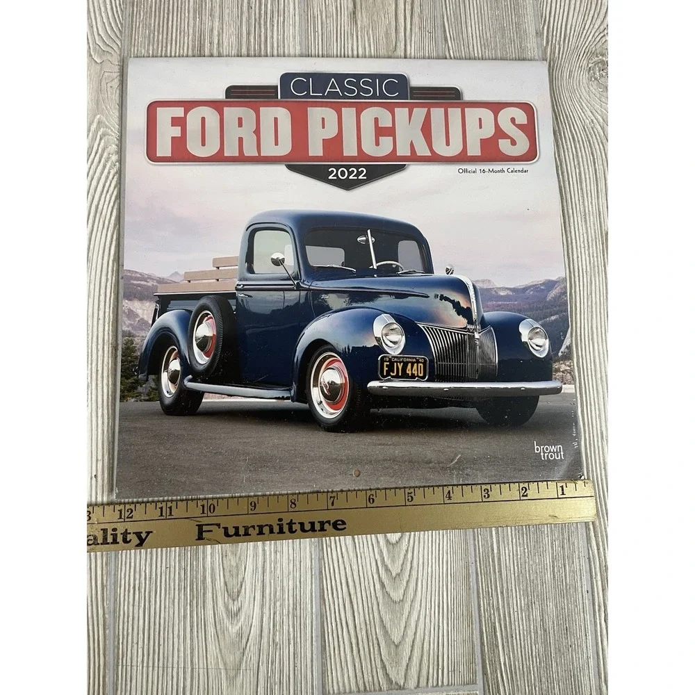 BrownTrout 2022 Classic Ford Pickups 16 Month Wall Calendar Vintage Trucks New
